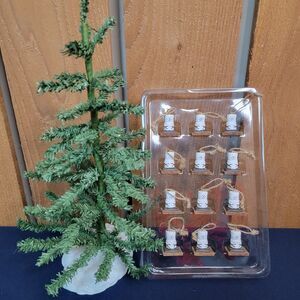 S'Mores Marshmallow Christmas Mini Tree With 12 Mini Ornaments Smore 14" Tall